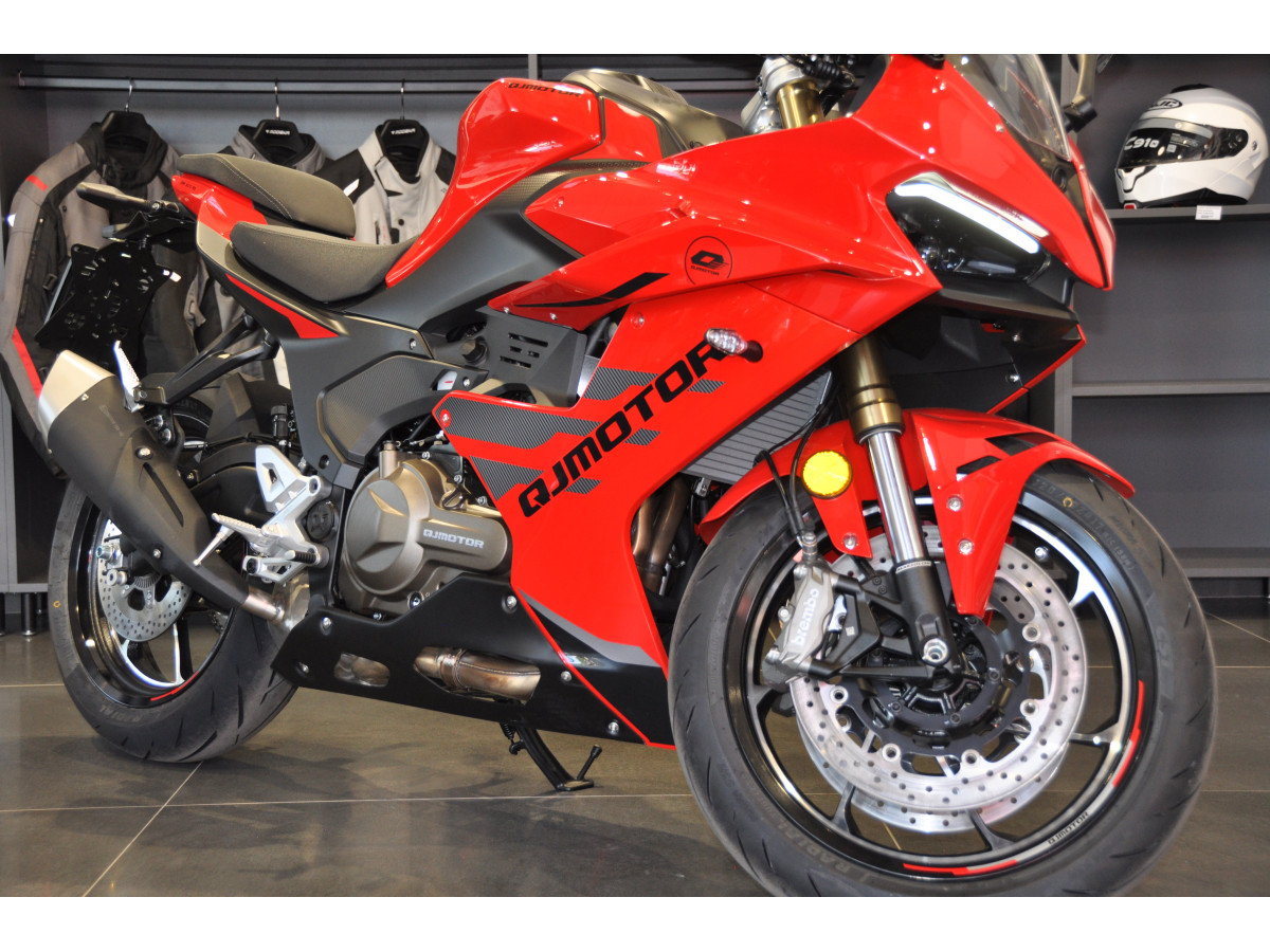QJMOTOR VPS 125 