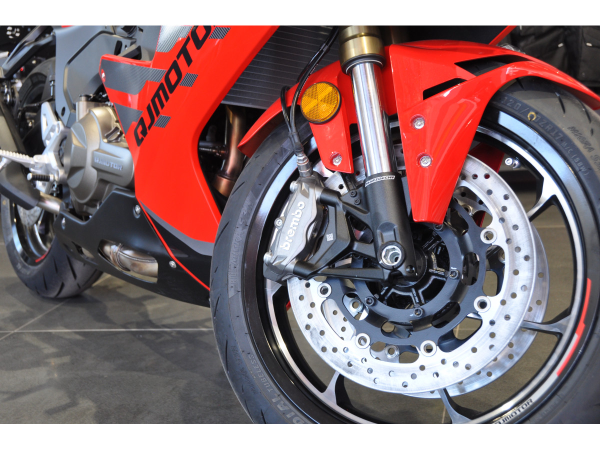 QJMOTOR VPS 125 