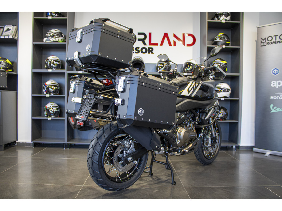 QJMOTOR SRT 600 SX A2 