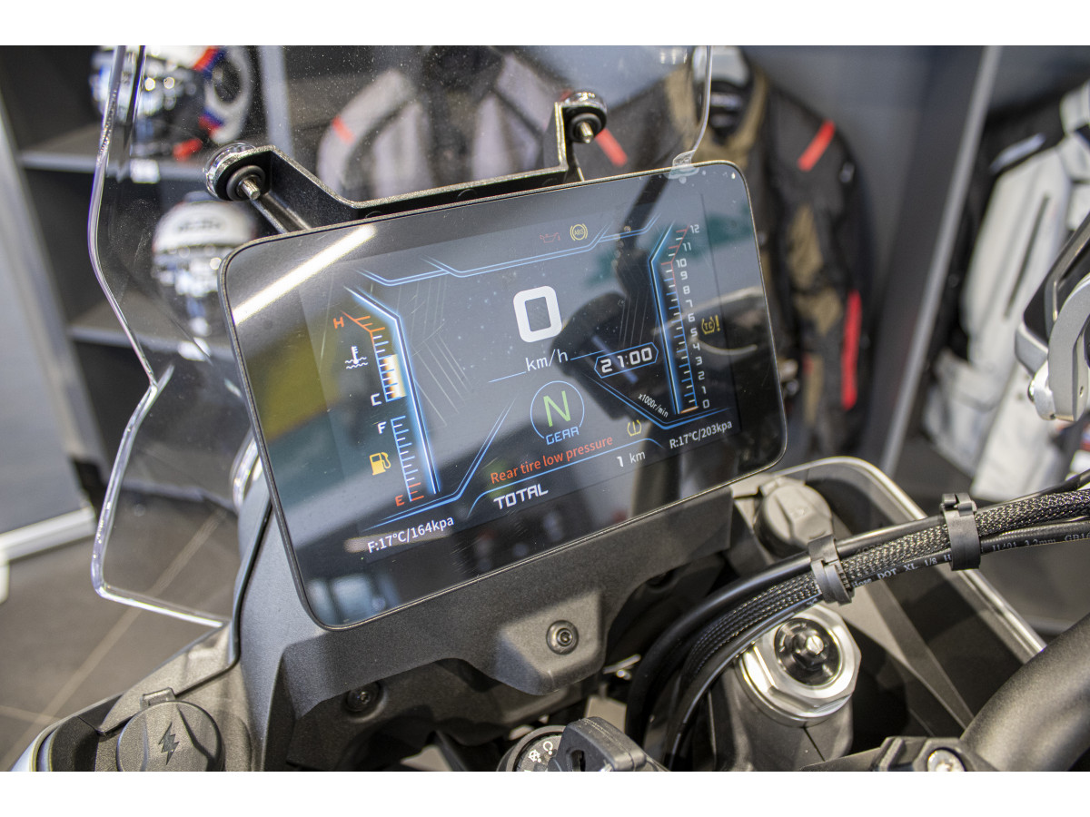 QJMOTOR SRT 600 SX A2 