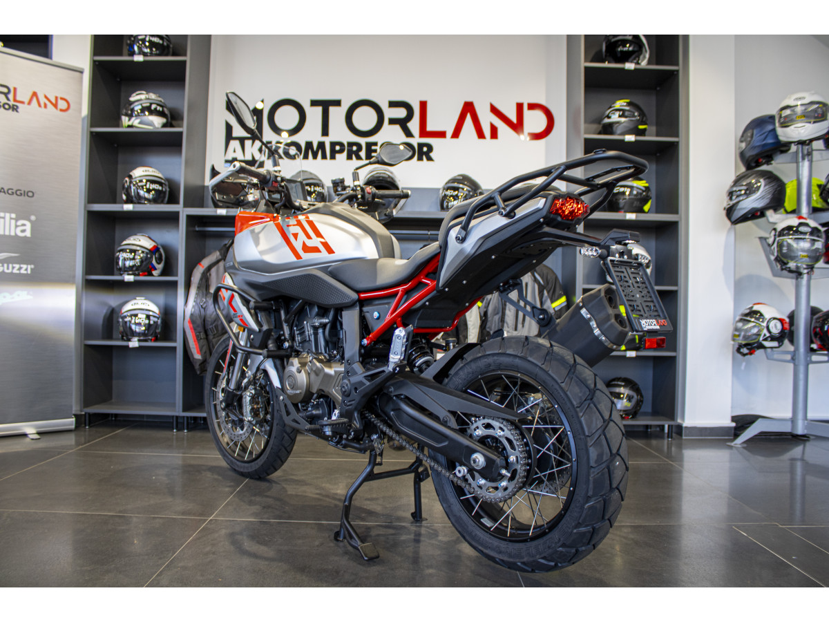 QJMOTOR SRT 600 SX A2 