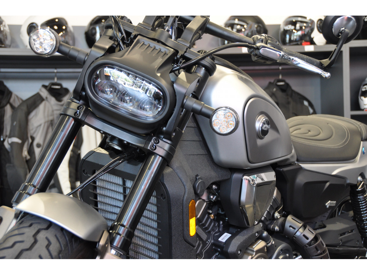 QJMOTOR SRV 600 V 