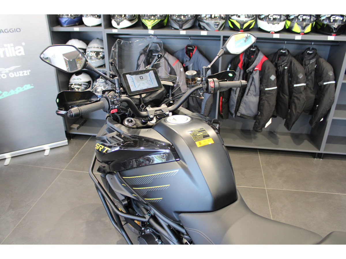QJMOTOR SRT 900 SX 