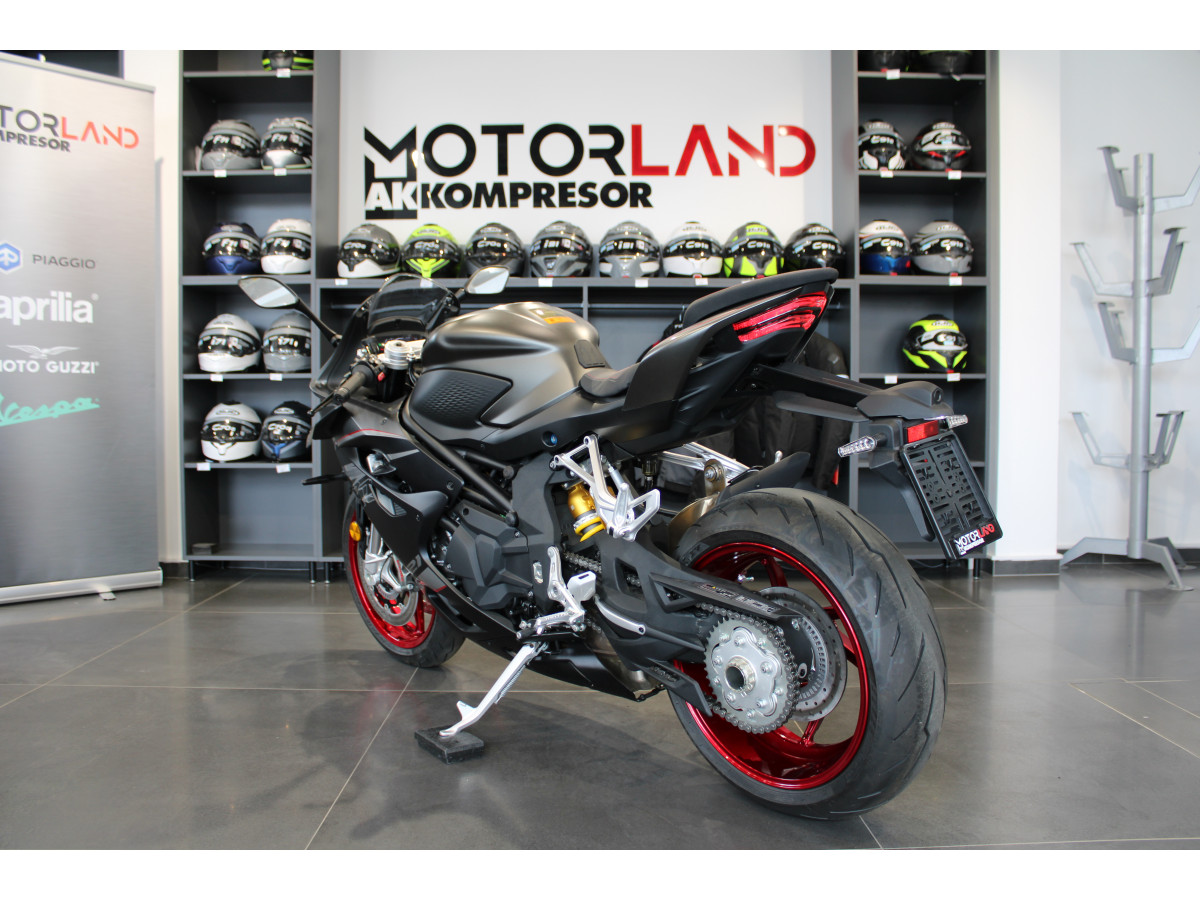 QJMOTOR  SRK 921 RR 