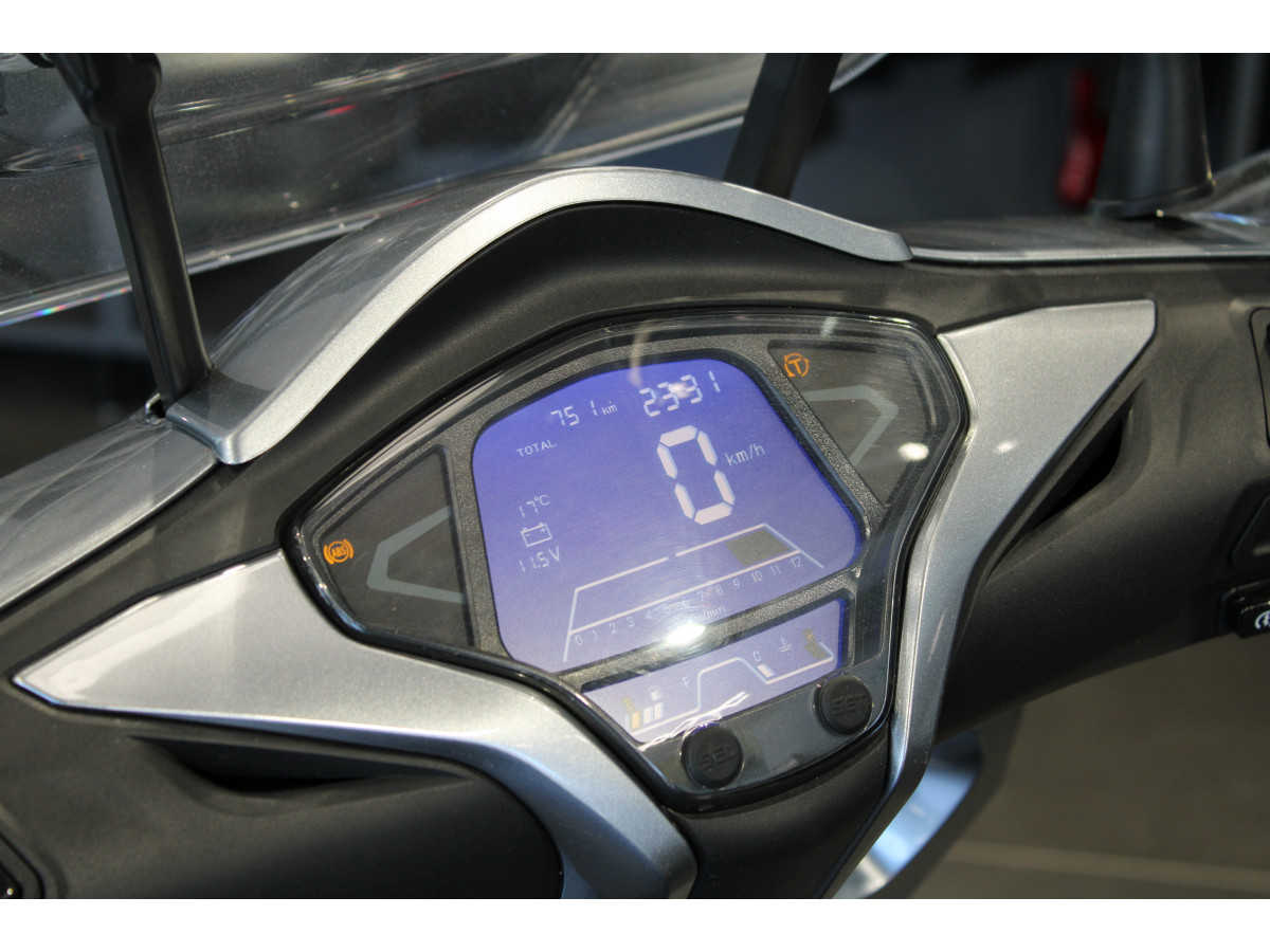 QJMOTOR SQ16 