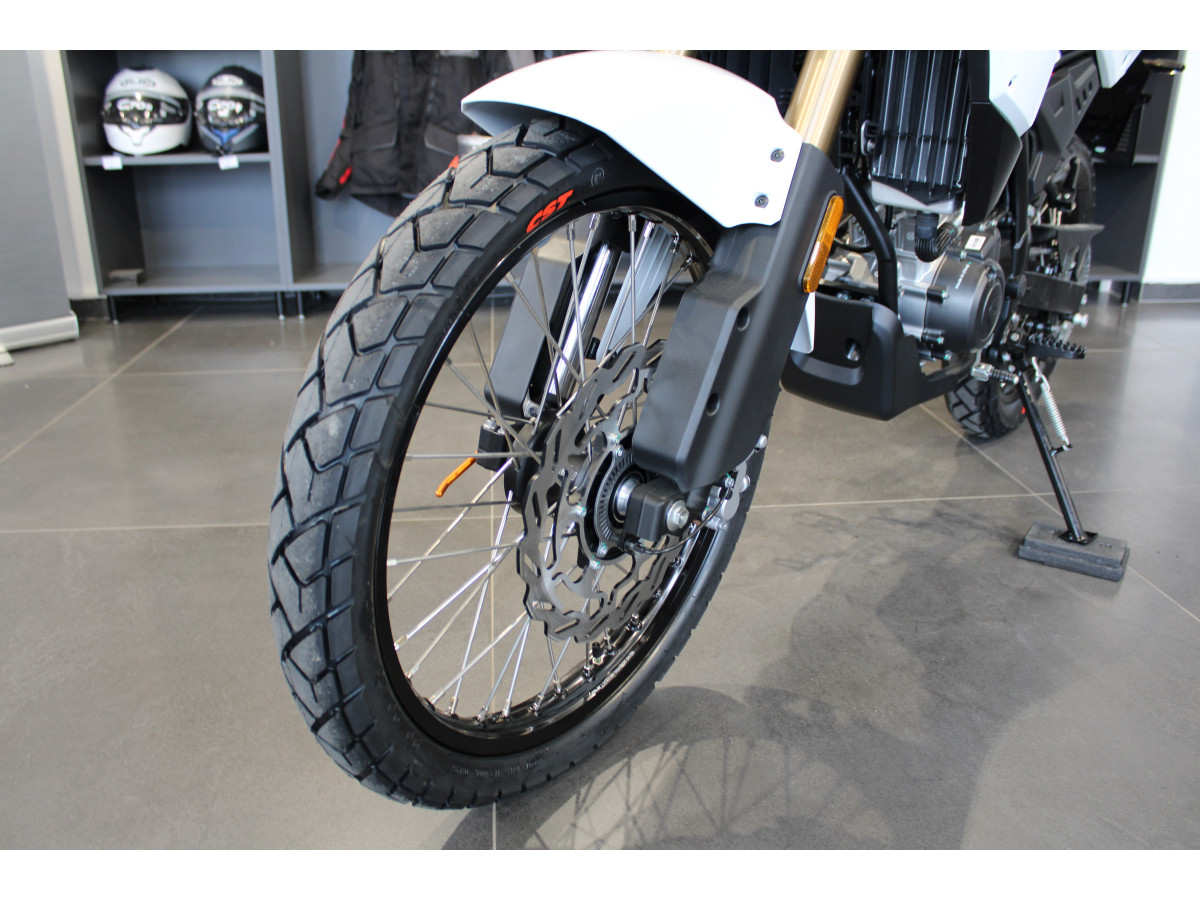 QJMOTOR SRT 125 DX 