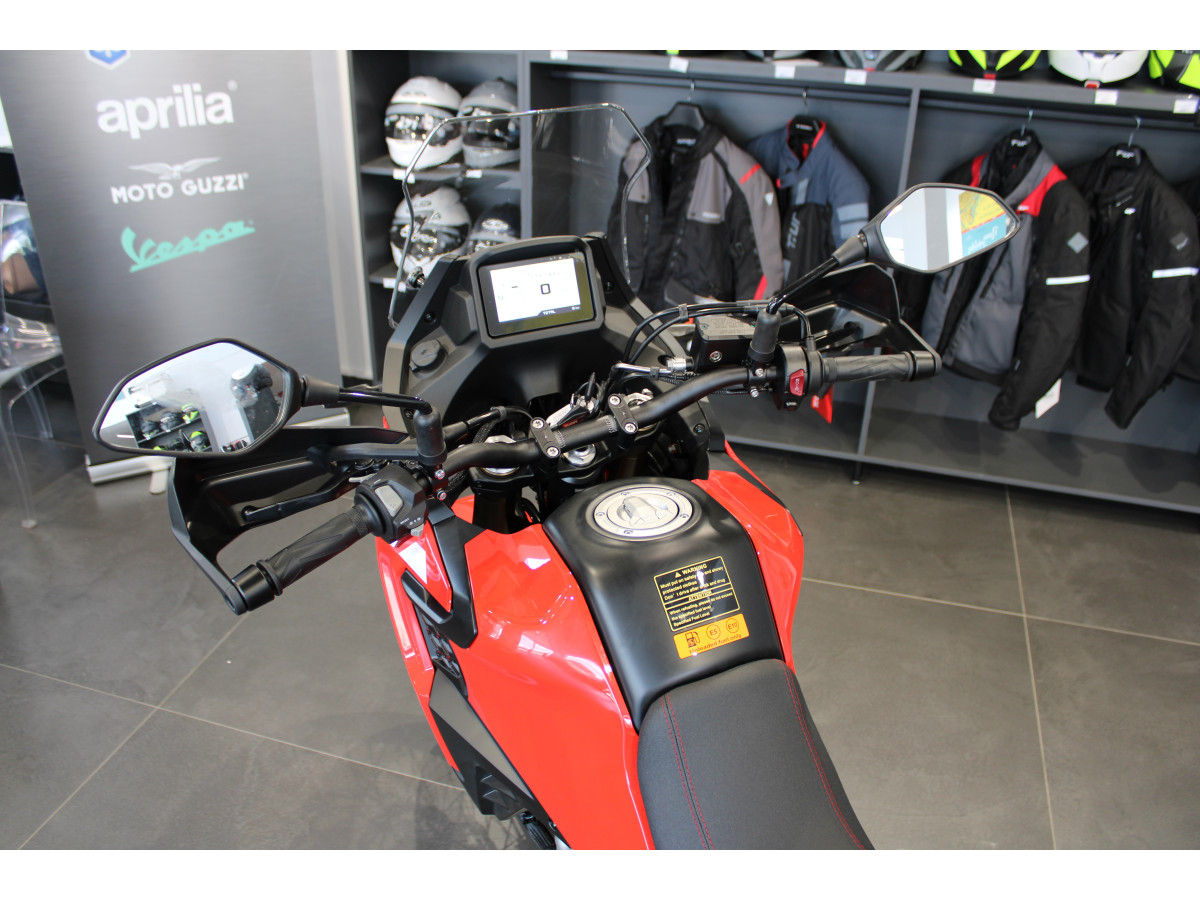 QJMOTOR SRT 125 DX 