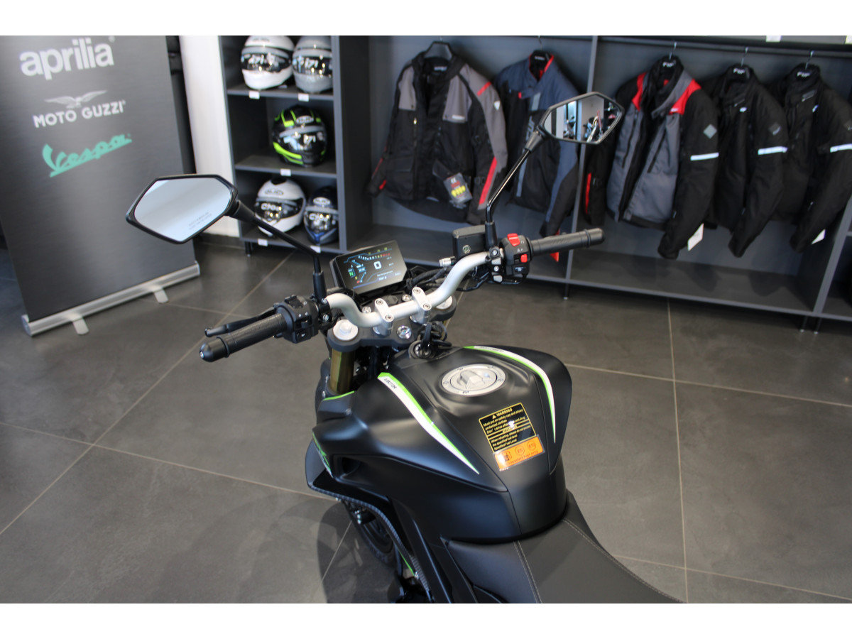 QJMOTOR SRK 125 S 