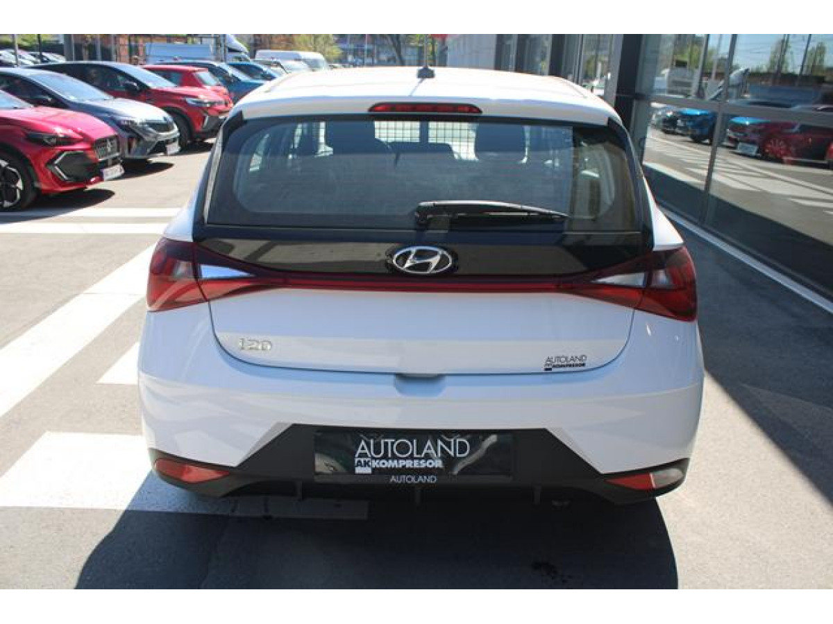 Hyundai i20 1.2 VAN 