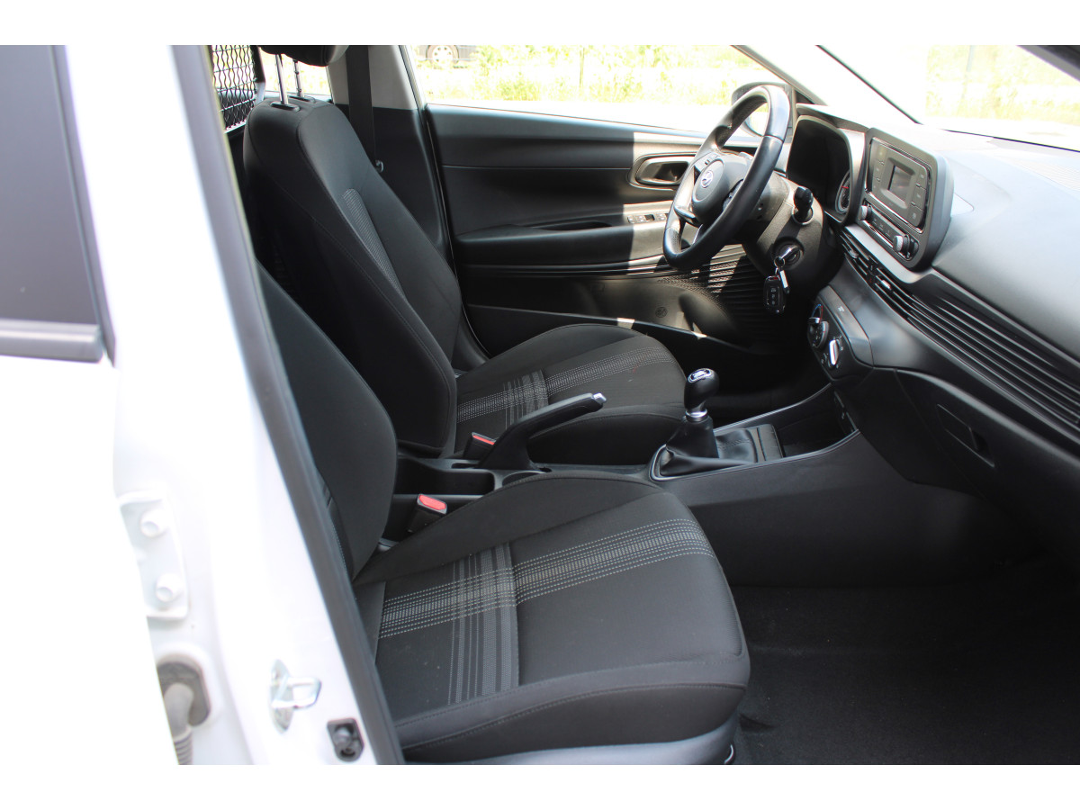 Hyundai i20 1.2 VAN 