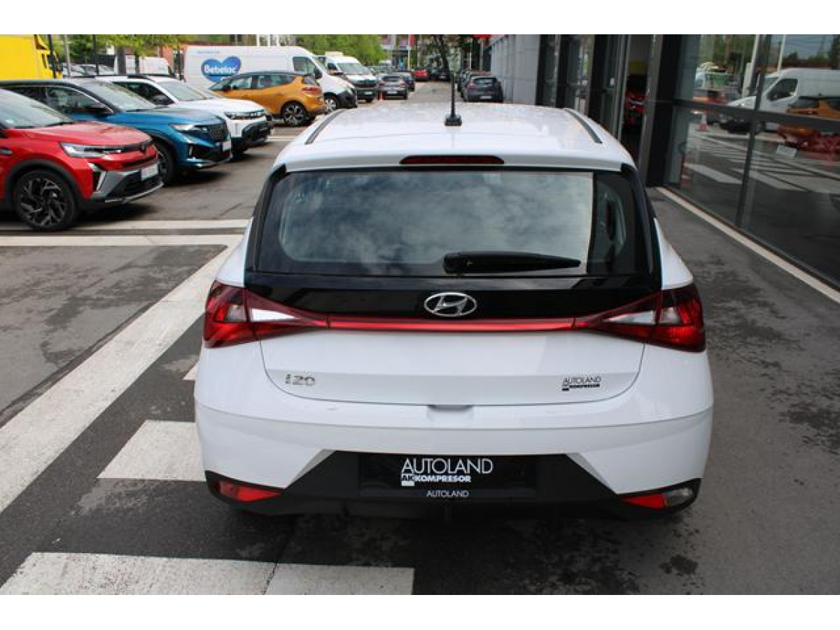 Hyundai i20 1.2 VAN 