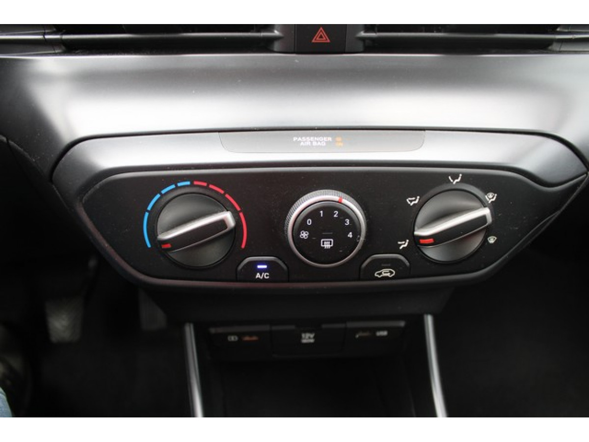 Hyundai i20 1.2 VAN 