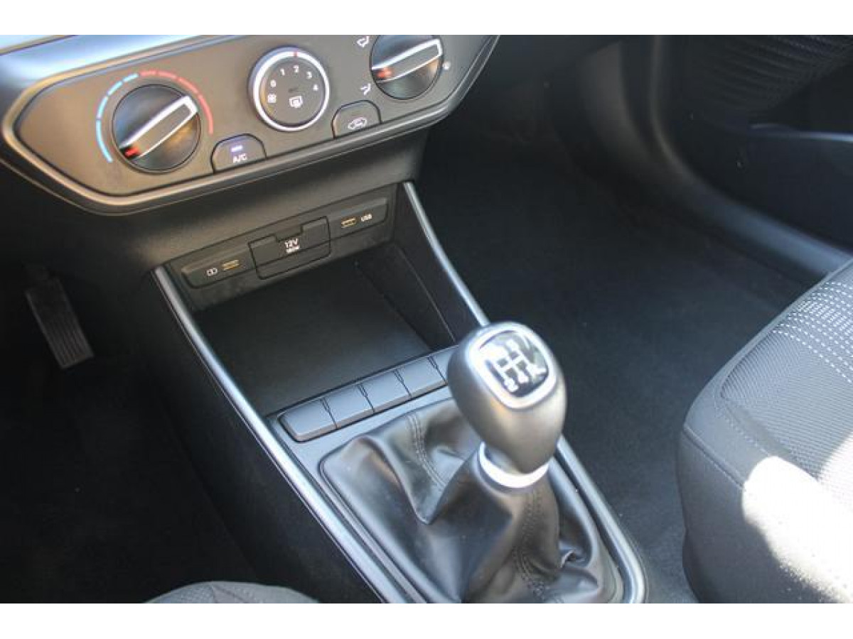Hyundai i20 1.2 VAN 