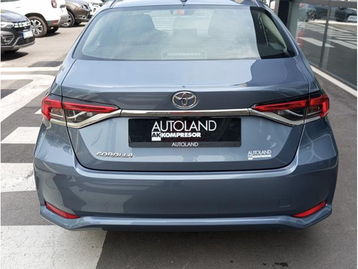 Toyota Corolla 1.5 Luna AUT