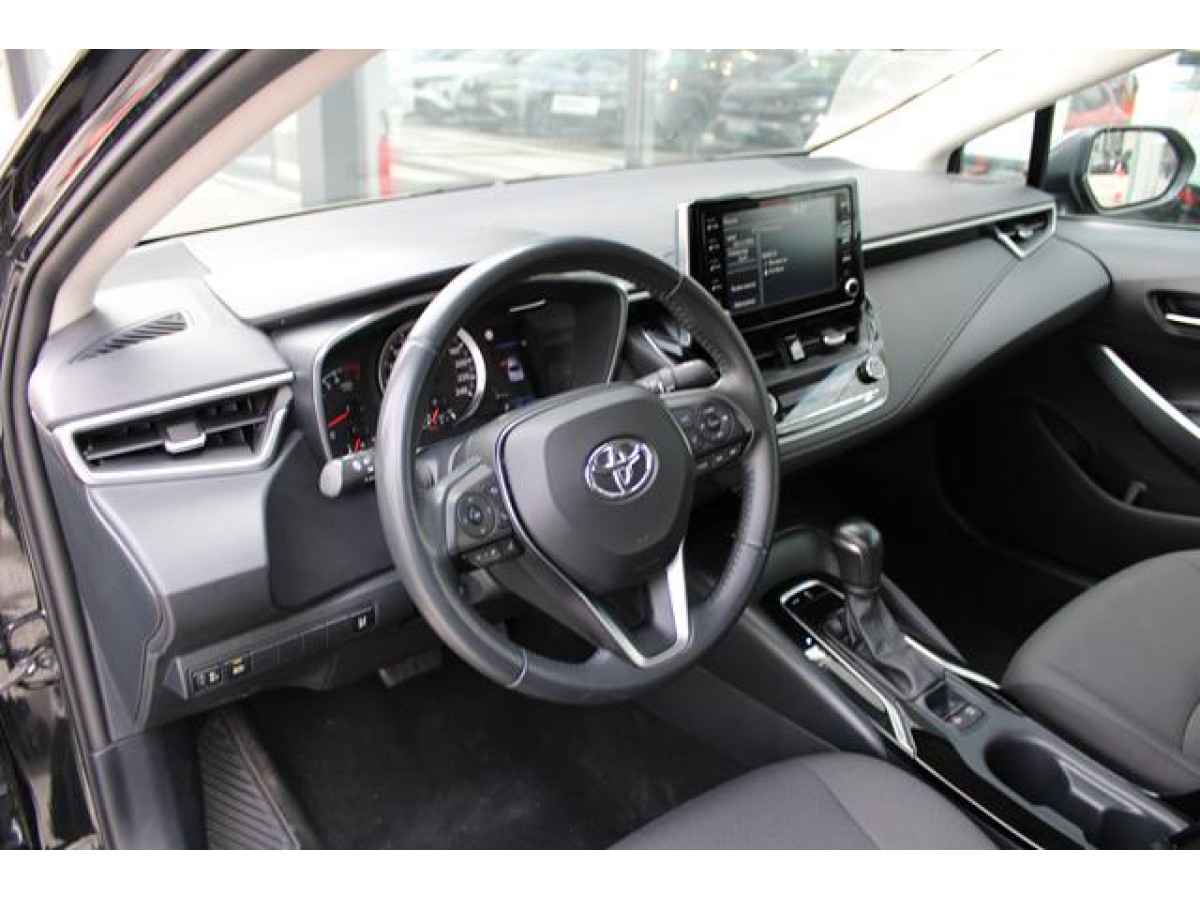 Toyota Corolla 1.5 LUNA AUT 