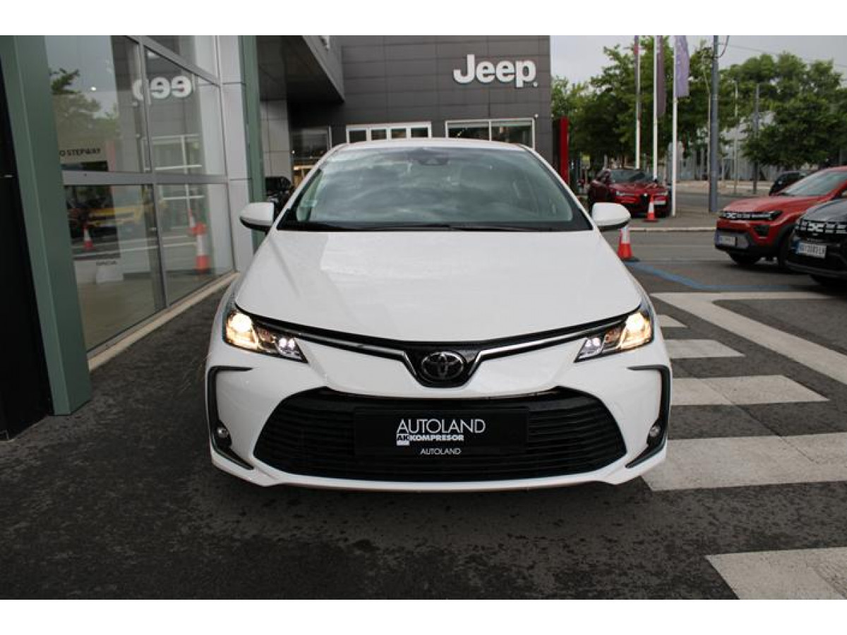 Toyota Corolla 1.5 Luna 