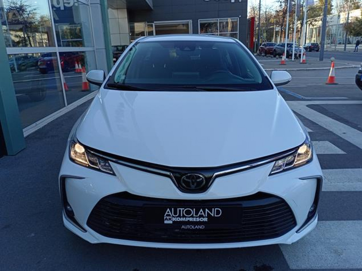Toyota Corolla 1.5 Luna 