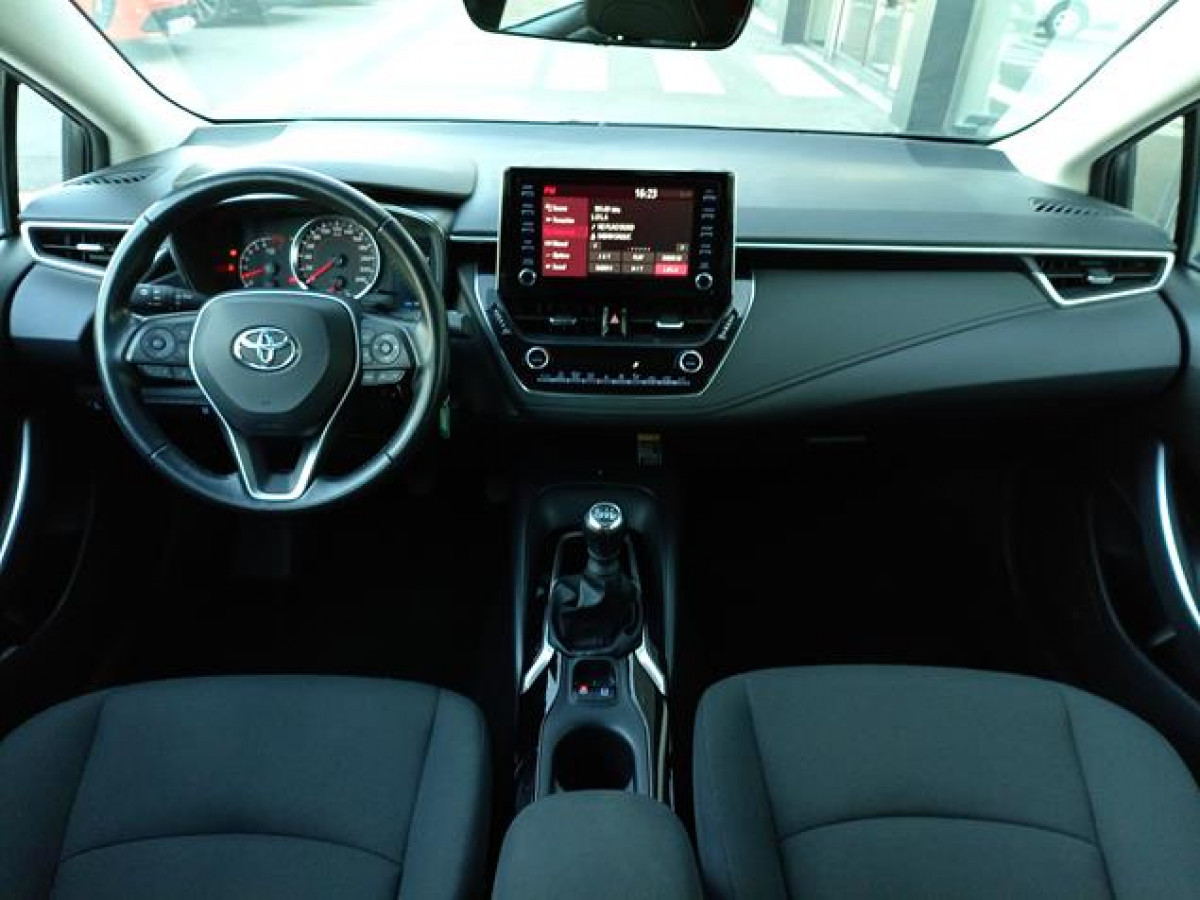 Toyota Corolla 1.5 Luna 