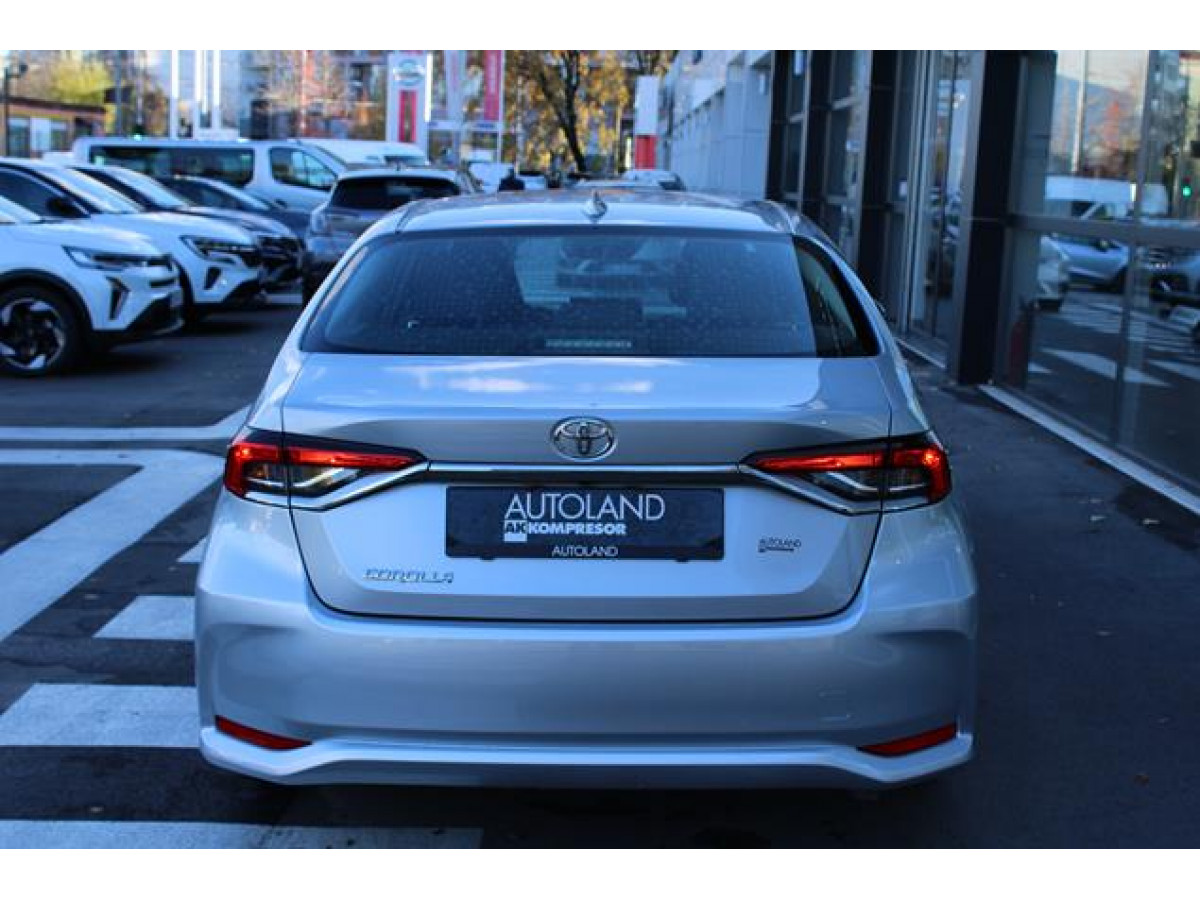 Toyota Corolla 1.5 Luna 