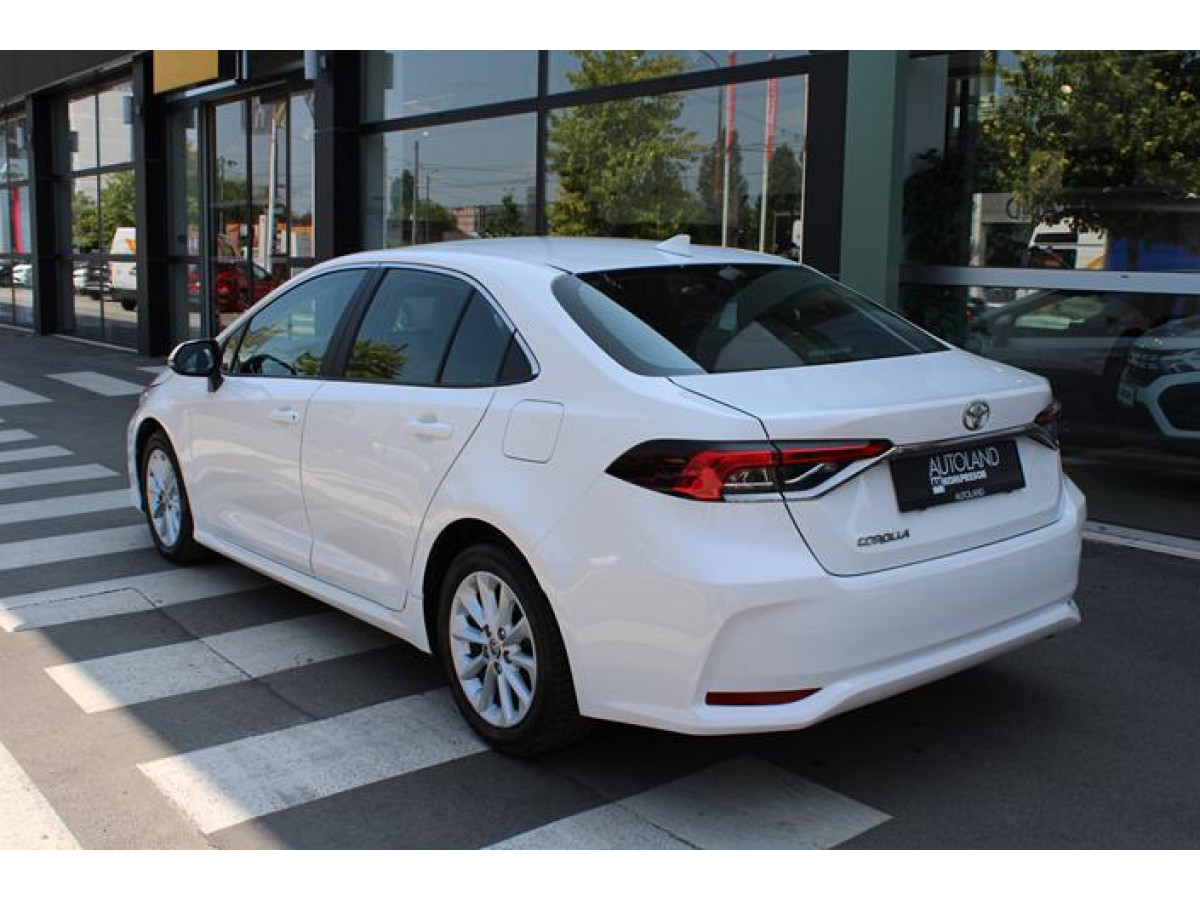 Toyota Corolla 1.5 Luna 