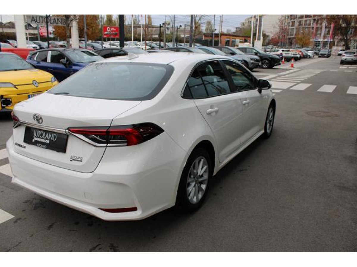 Toyota Corolla 1.5 Luna 