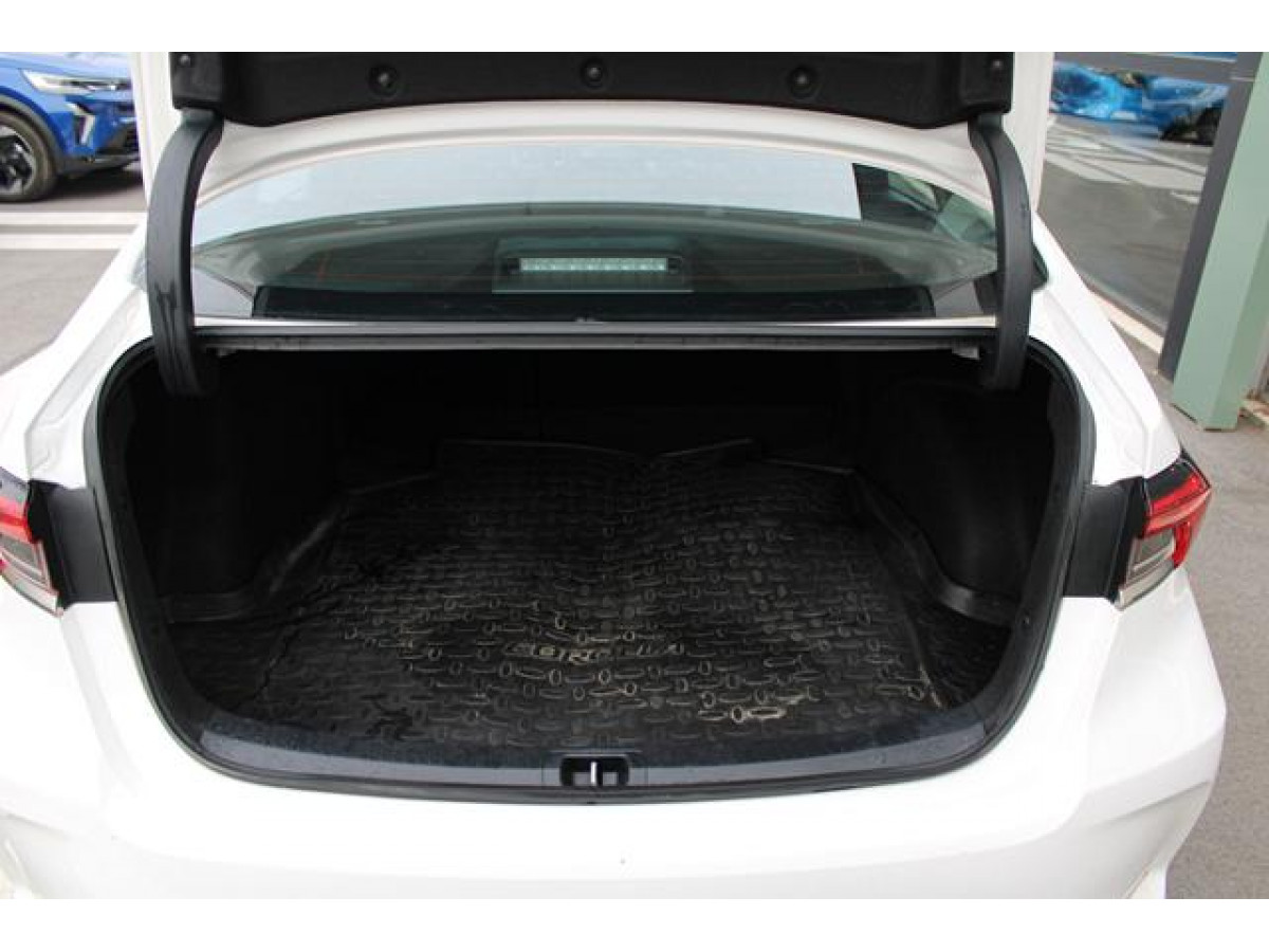 Toyota Corolla 1.5 Luna 