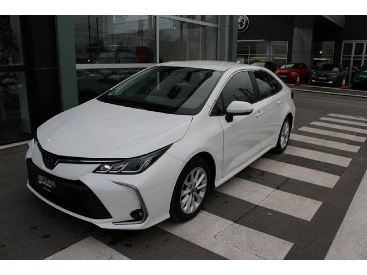 Toyota Corolla 1.5 Luna 
