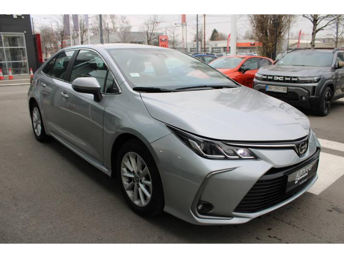 Toyota Corolla 1.5 Luna AUT 
