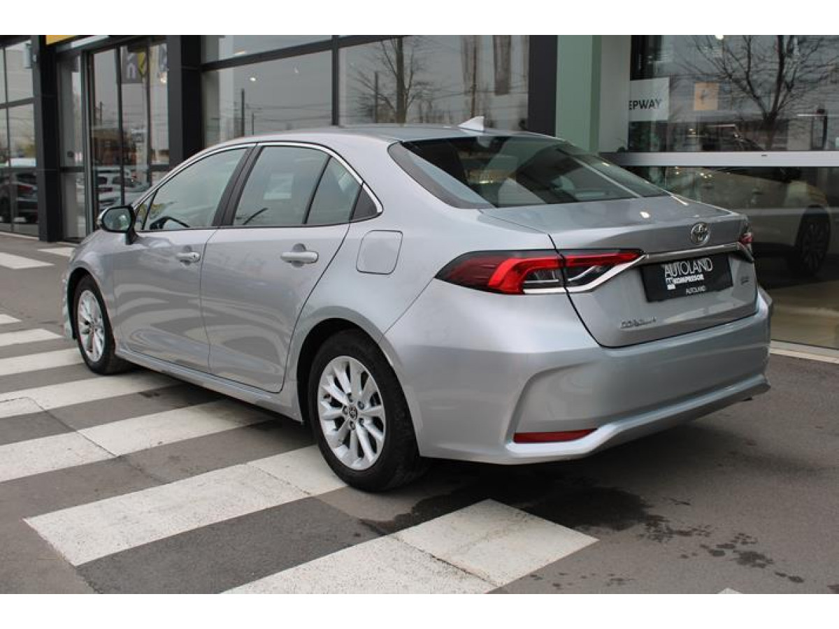 Toyota Corolla 1.5 Luna AUT 
