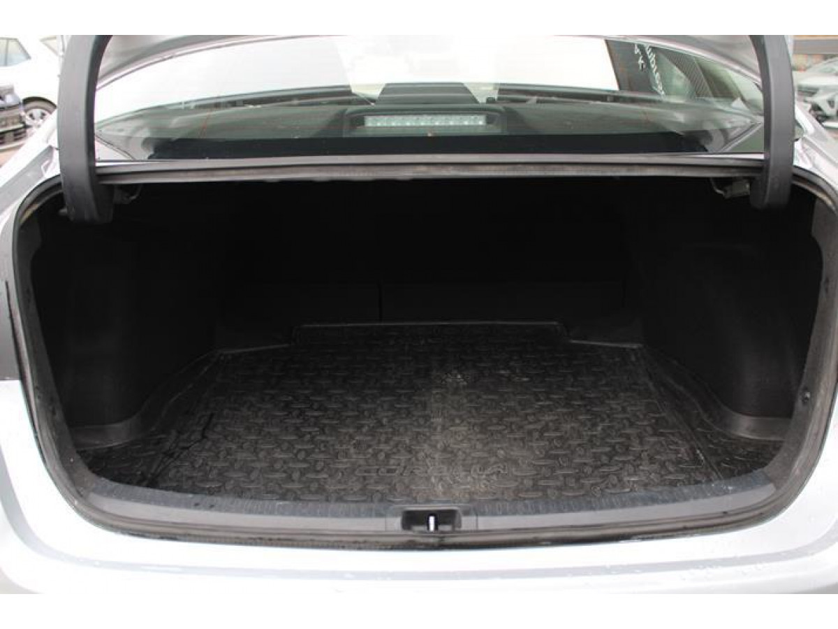 Toyota Corolla 1.5 Luna AUT 