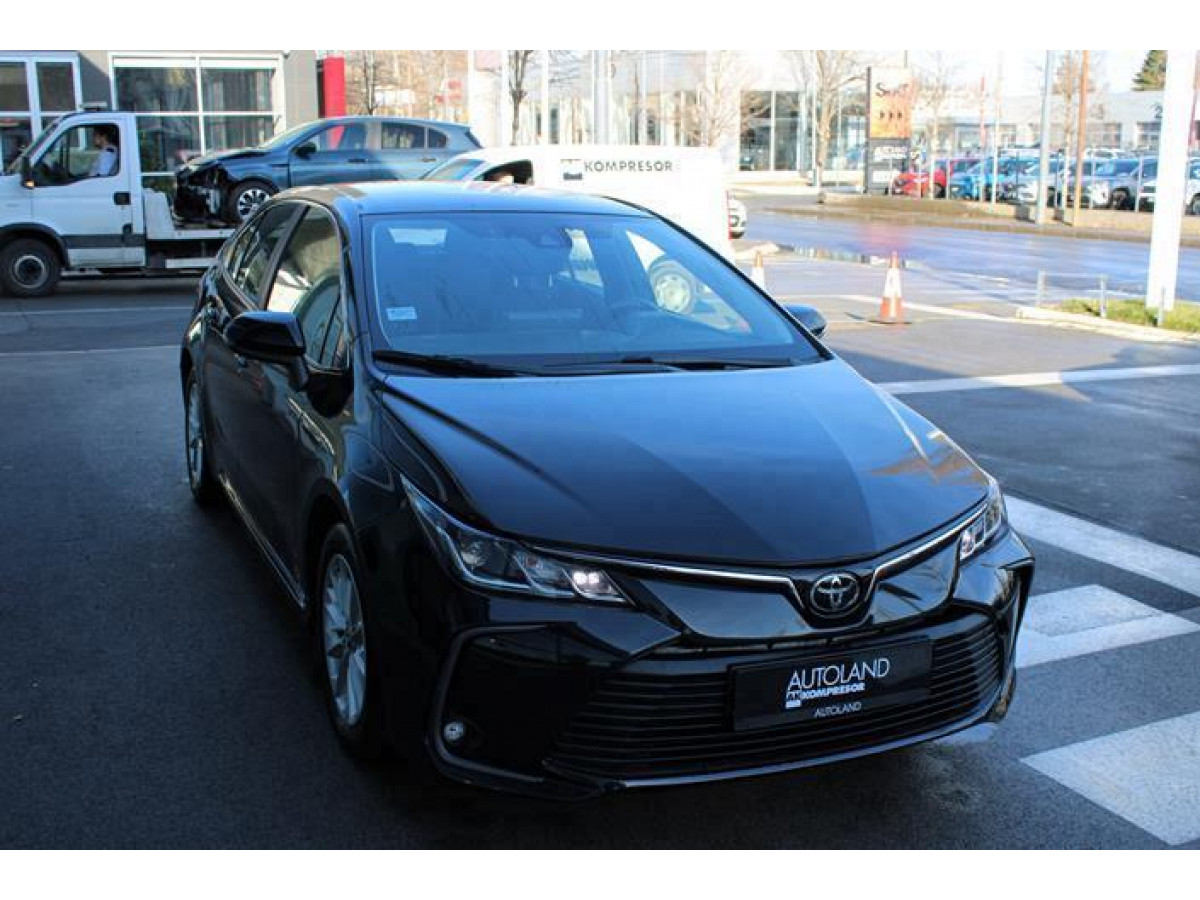 Toyota Corolla 1.5 Luna 