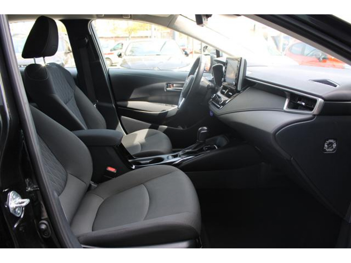 Toyota Corolla 1.5 LUNA AUT 