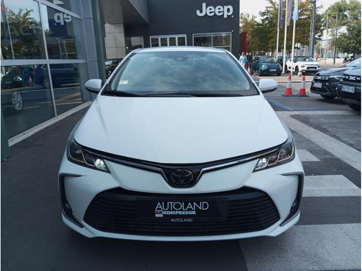 Toyota Corolla 1.5 Luna