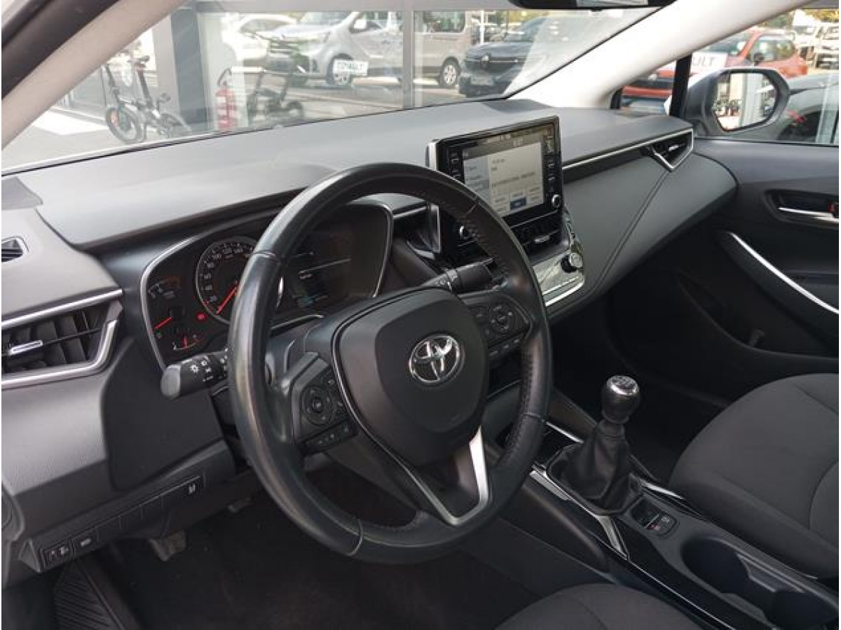 Toyota Corolla 1.5 Luna