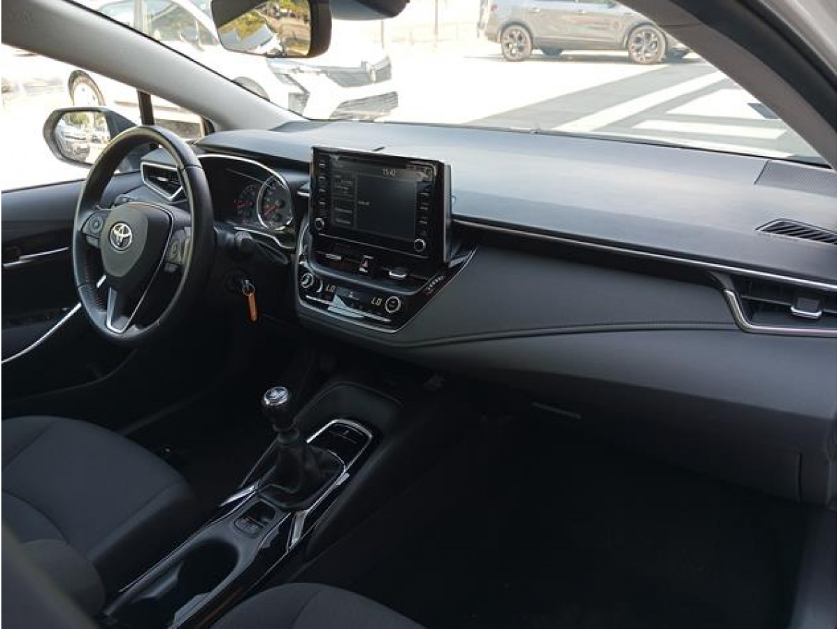 Toyota Corolla 1.5 Luna