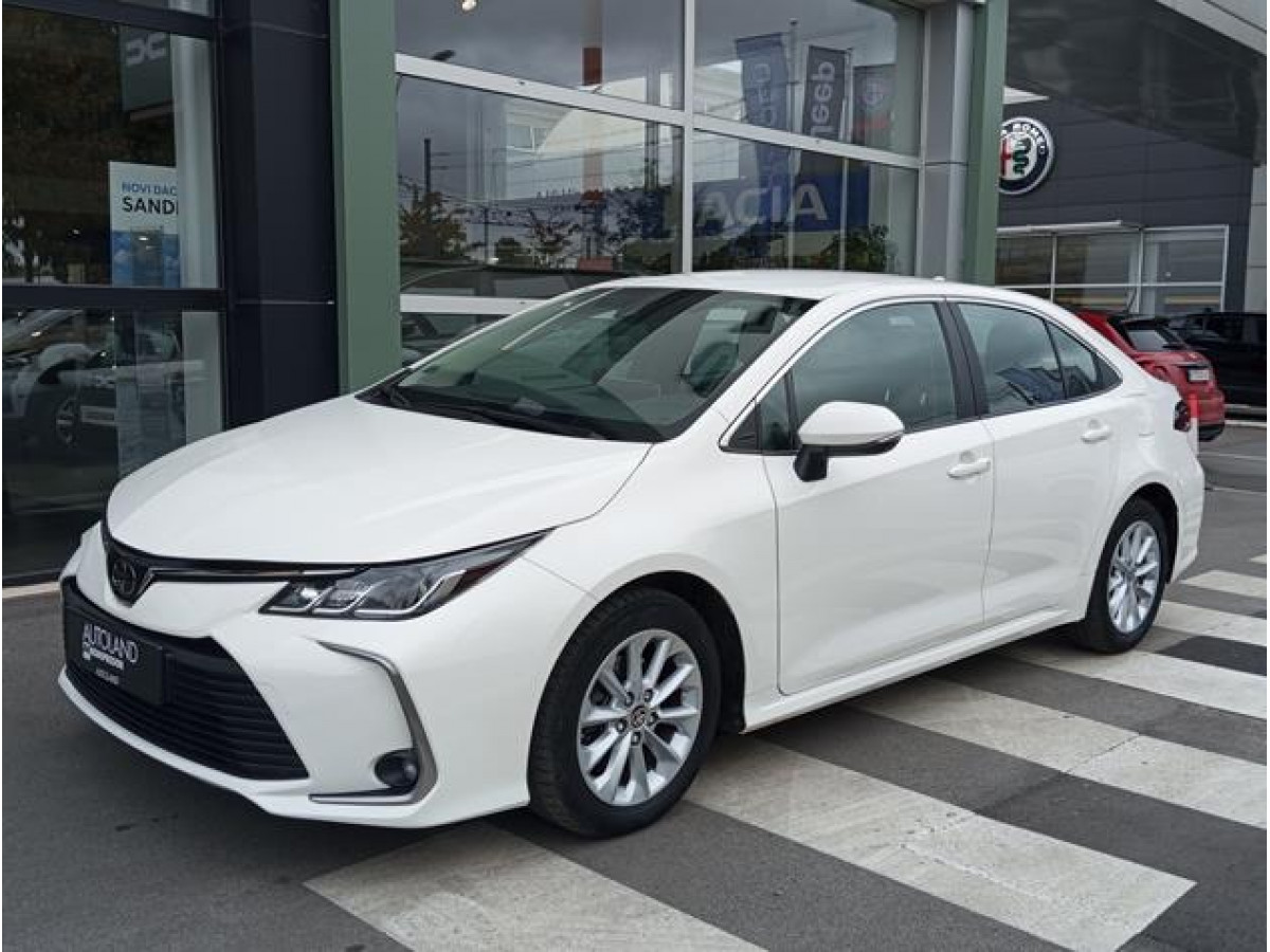 Toyota Corolla 1.5 Luna