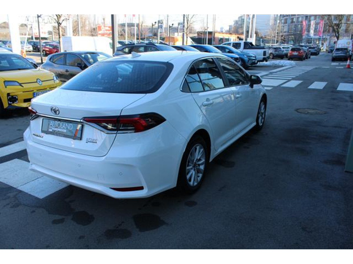 Toyota Corolla 1.5 Luna 