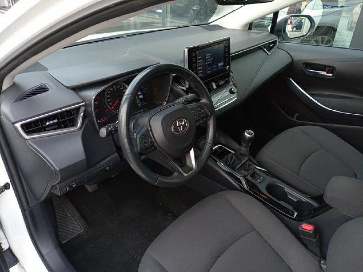 Toyota Corolla 1.5 Luna