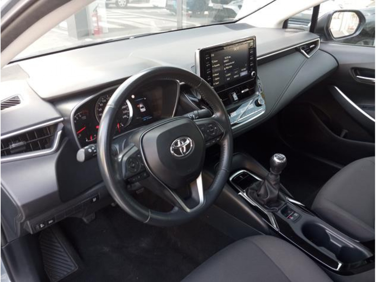 Toyota Corolla 1.5 Luna