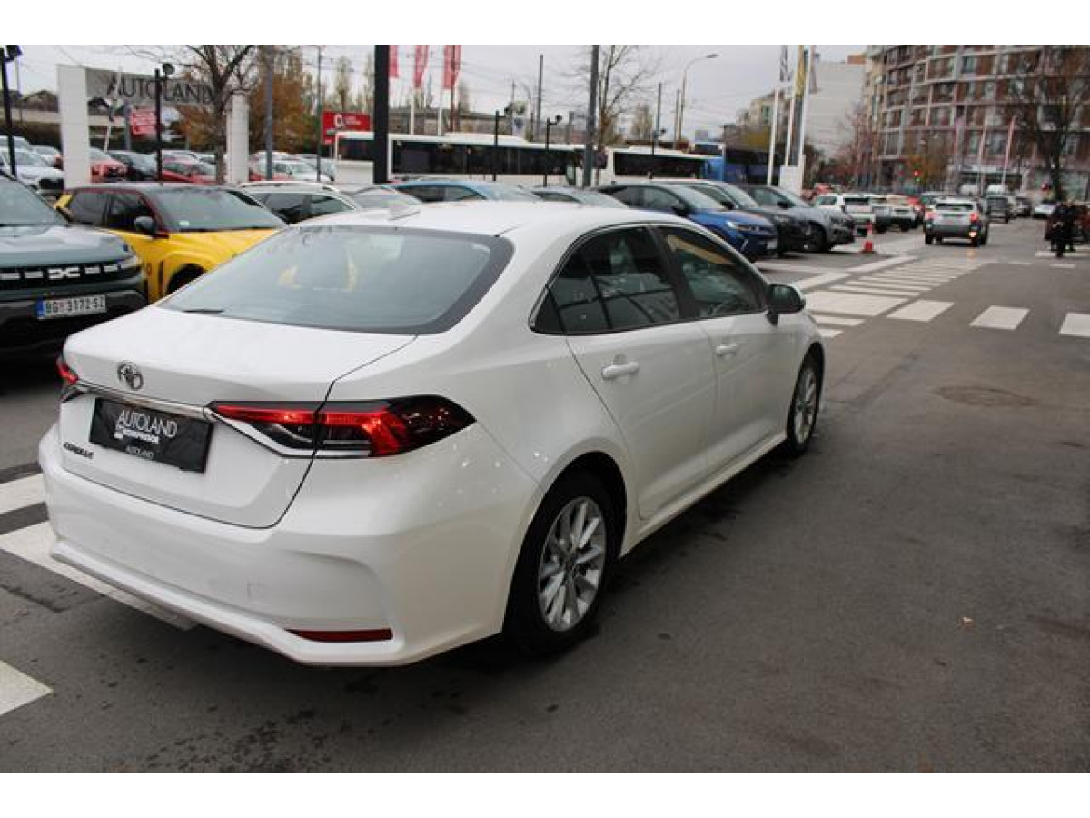 Toyota Corolla 1.5 Luna 