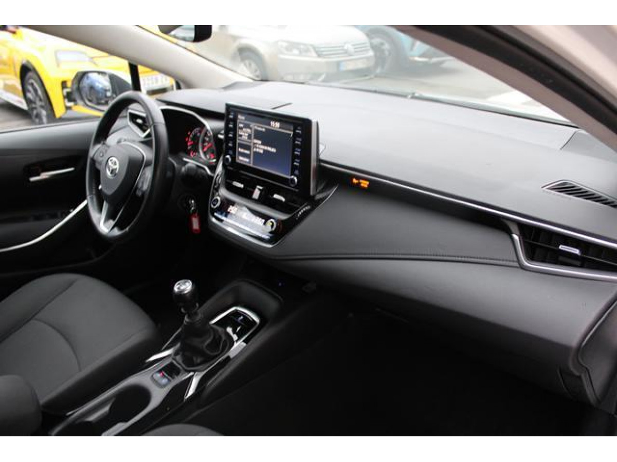 Toyota Corolla 1.5 Luna 