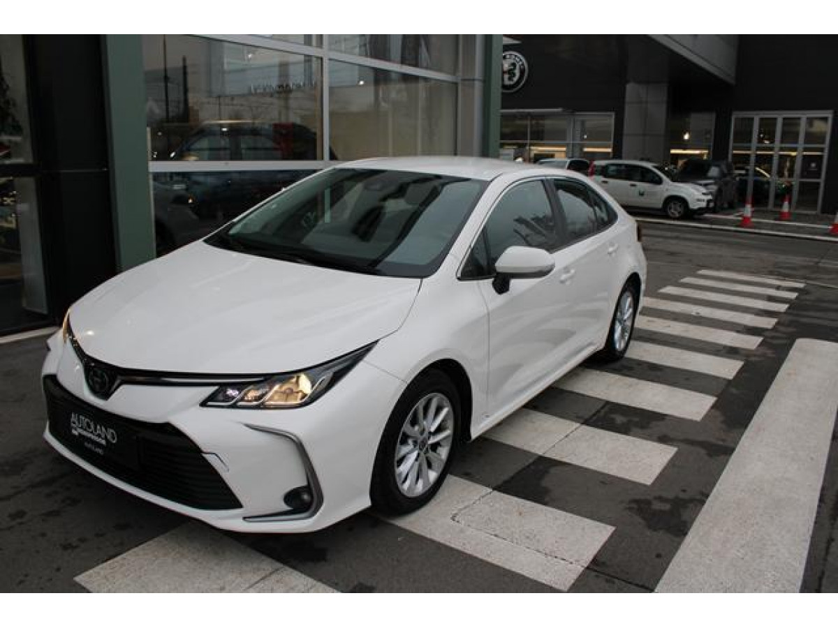 Toyota Corolla 1.5 Luna 