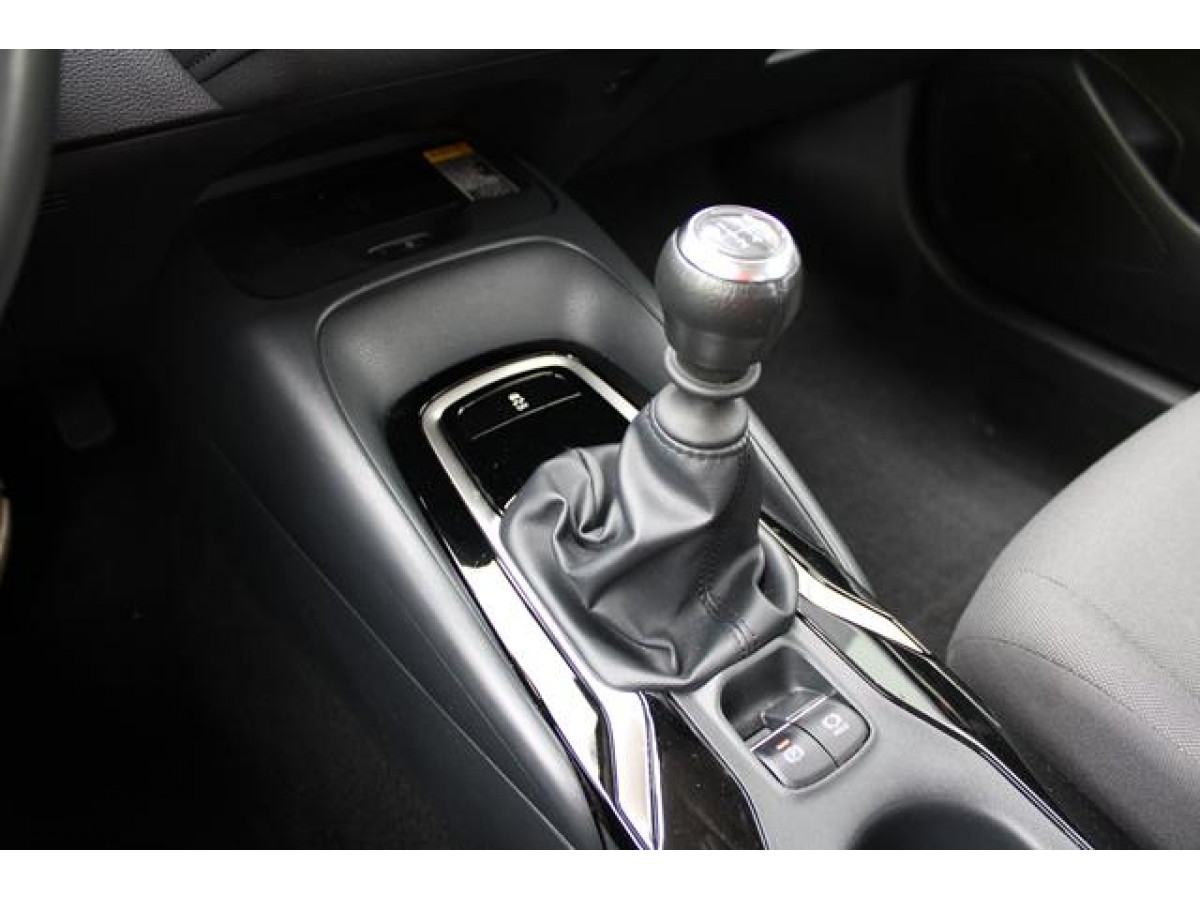 Toyota Corolla 1.5 Luna 