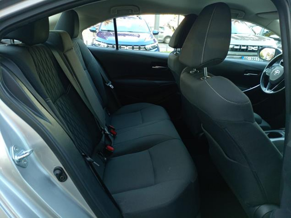 Toyota Corolla 1.5 Luna