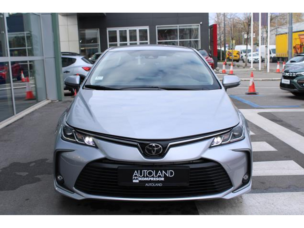 Toyota Corolla 1.5 Luna 
