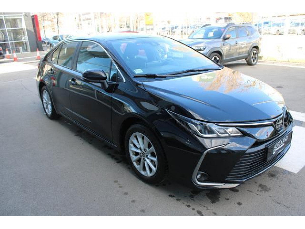 Toyota Corolla 1.5 Luna 