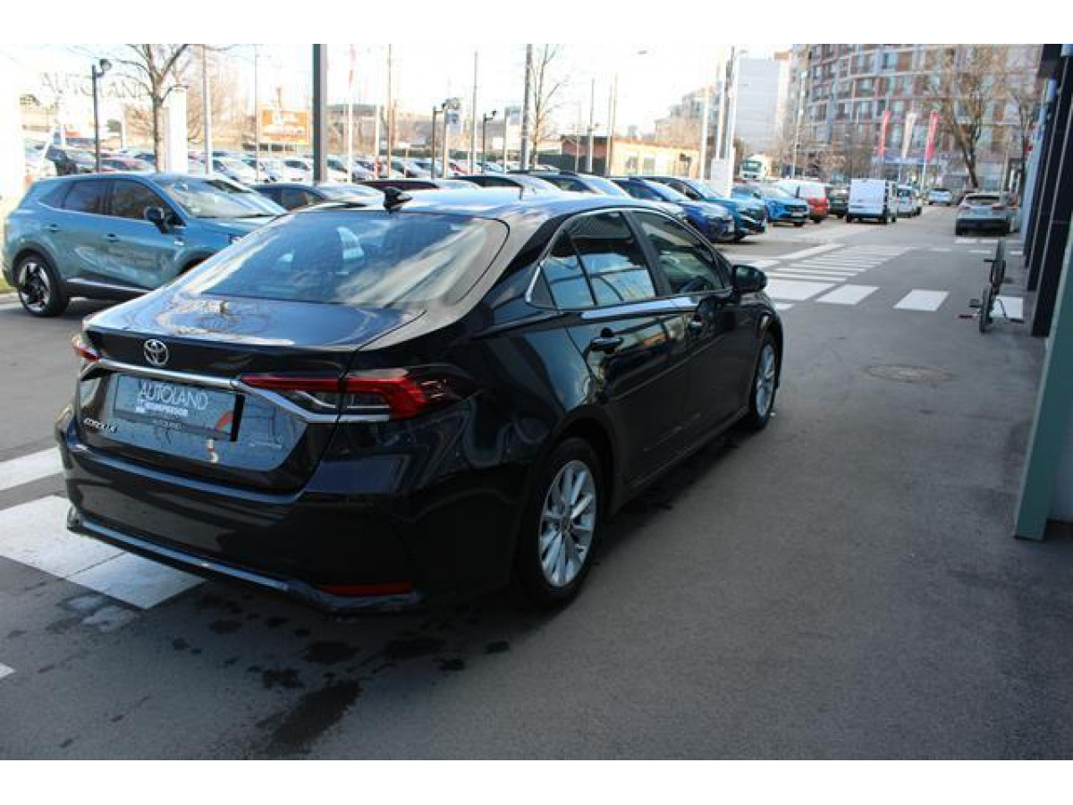 Toyota Corolla 1.5 Luna 