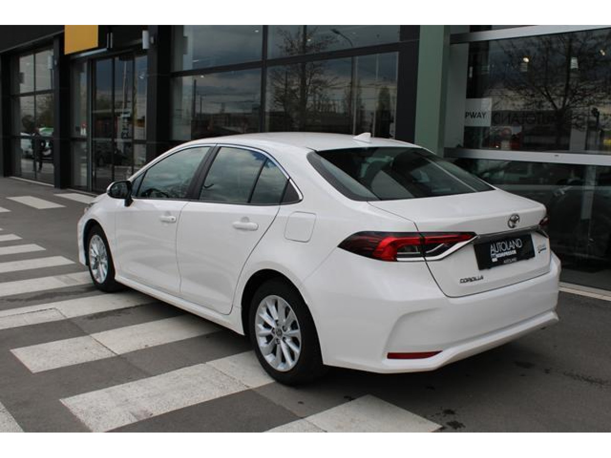 Toyota Corolla 1.5 Luna 