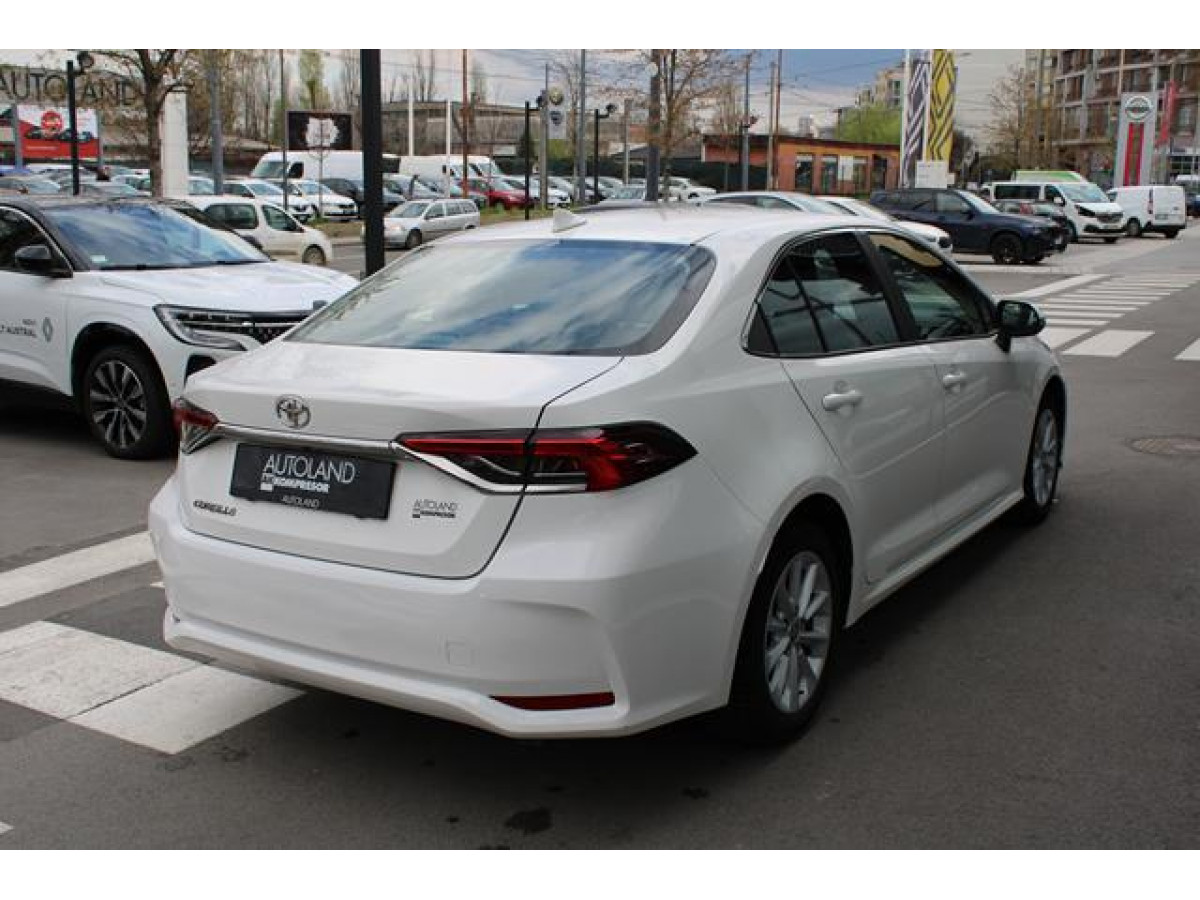 Toyota Corolla 1.5 Luna 