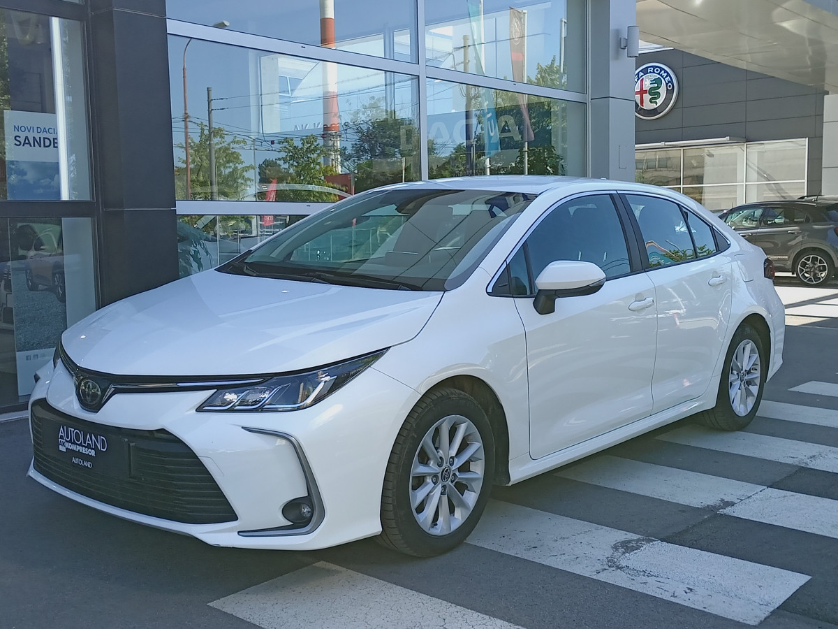 Toyota Corolla 1.5 Luna